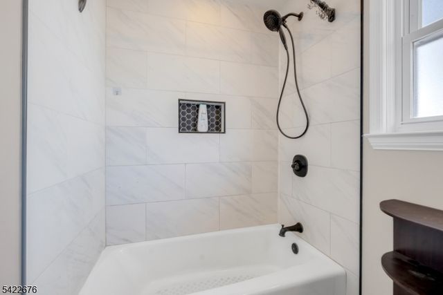 56 S Mountain Ave, Cedar Grove Twp., NJ 07009