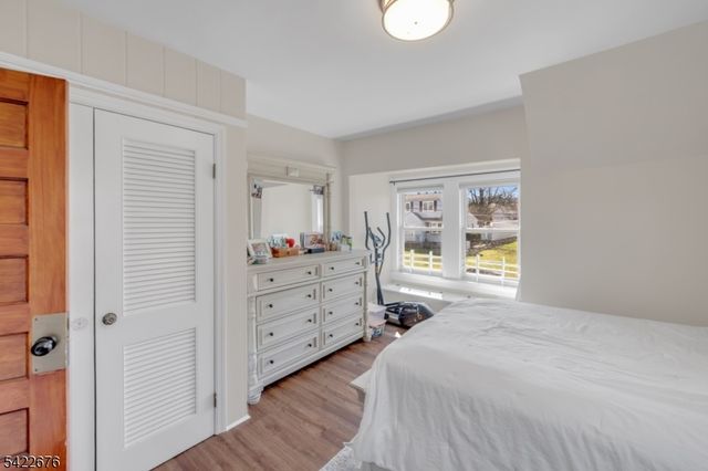 56 S Mountain Ave, Cedar Grove Twp., NJ 07009