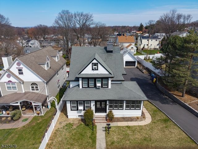 56 S Mountain Ave, Cedar Grove Twp., NJ 07009