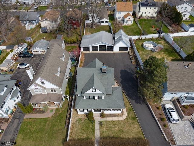 56 S Mountain Ave, Cedar Grove Twp., NJ 07009
