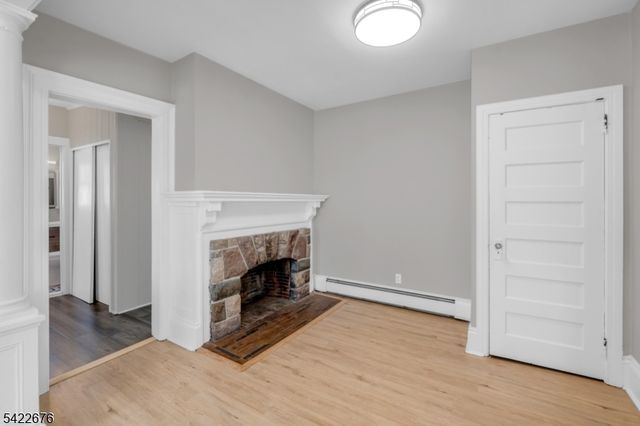 56 S Mountain Ave, Cedar Grove Twp., NJ 07009