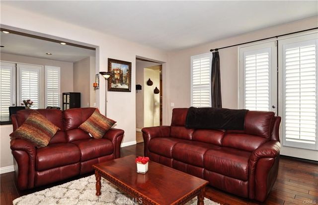 62 Autumn, Irvine, CA 92602