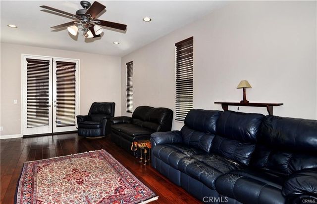 62 Autumn, Irvine, CA 92602