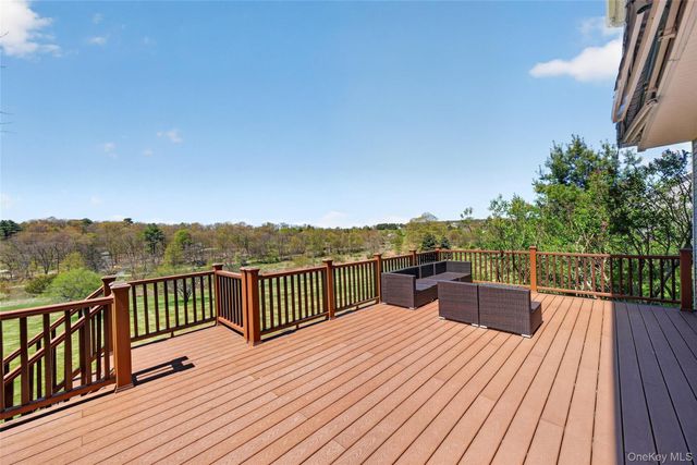 72 Brookside Lane, Lagrangeville, NY 12540