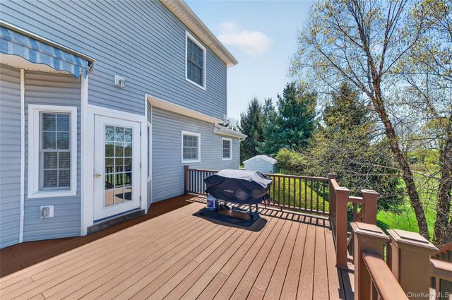 72 Brookside Lane, Lagrangeville, NY 12540