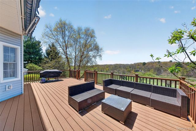 72 Brookside Lane, Lagrangeville, NY 12540
