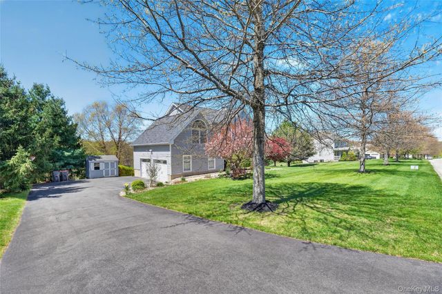 72 Brookside Lane, Lagrangeville, NY 12540