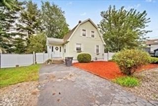 13 Furrow St, Westfield, MA 01085
