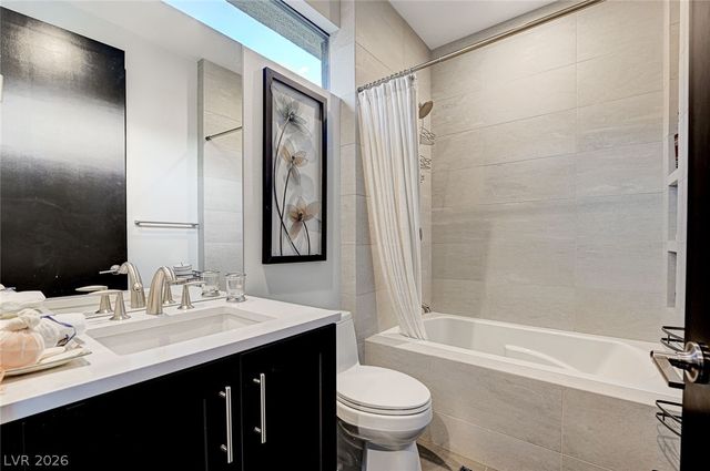 5 HIGHLAND COVE Lane, Henderson, NV 89011
