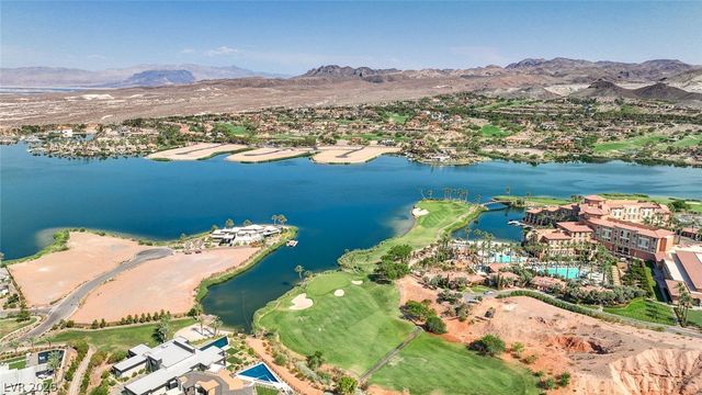 5 HIGHLAND COVE Lane, Henderson, NV 89011