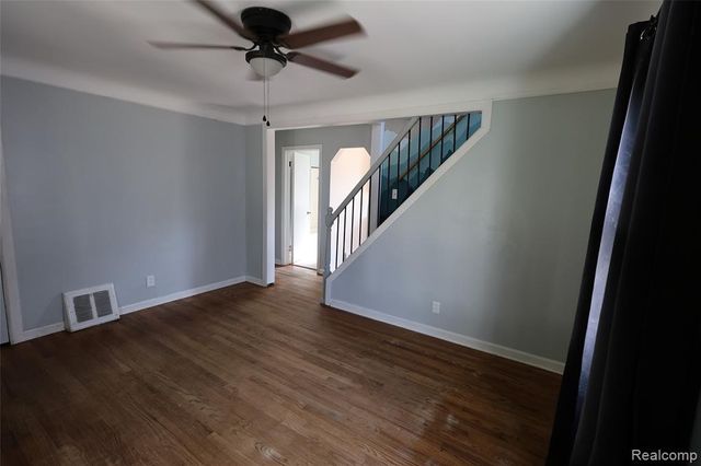27226 Lawnwood Street, Roseville, MI 48066