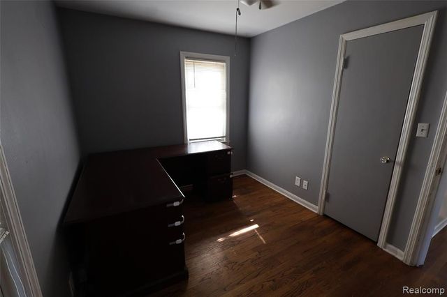 27226 Lawnwood Street, Roseville, MI 48066
