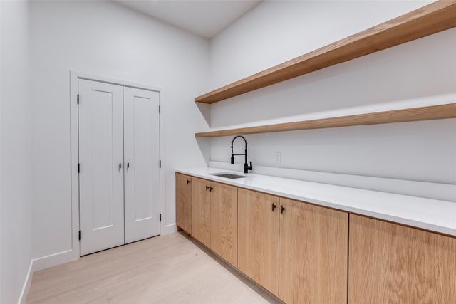 3821 Beechwood Lane, Dallas, TX 75220