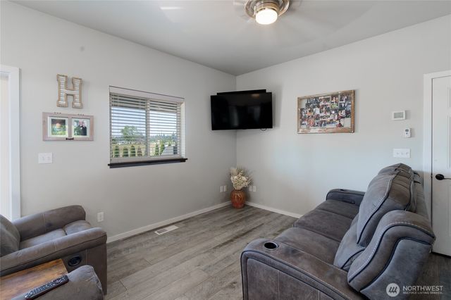 21050 Wildwood Place, Sedro Woolley, WA 98284