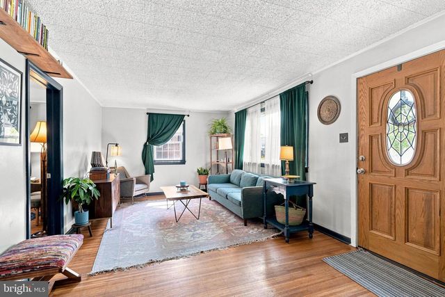 545 W KINGS HWY, Audubon, NJ 08106
