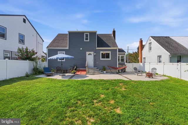 545 W KINGS HWY, Audubon, NJ 08106