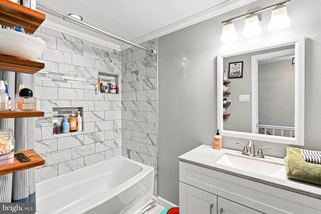 545 W KINGS HWY, Audubon, NJ 08106