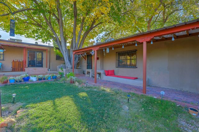 1716 Anderson Place SE, Albuquerque, NM 87108