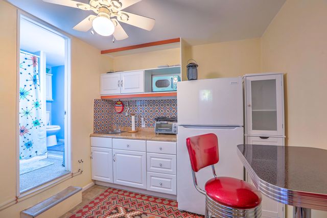 1716 Anderson Place SE, Albuquerque, NM 87108