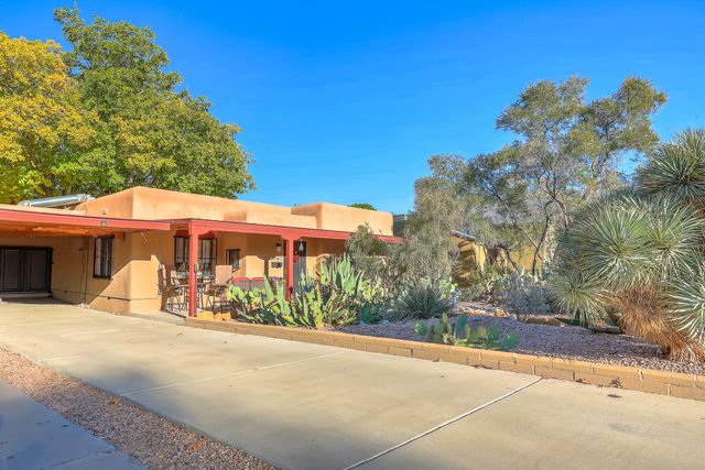 1716 Anderson Place SE, Albuquerque, NM 87108