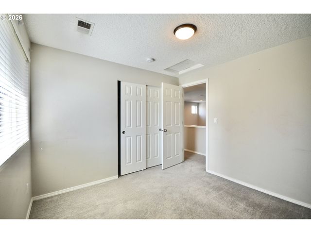 20583 Sw TESORO Ct, Beaverton, OR 97003