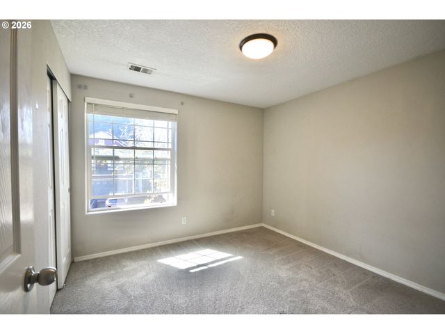 20583 Sw TESORO Ct, Beaverton, OR 97003