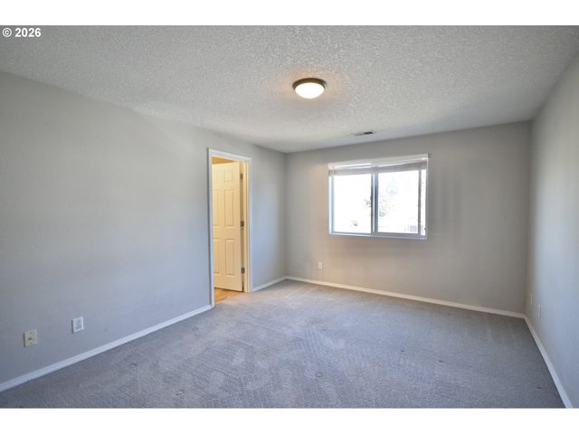 20583 Sw TESORO Ct, Beaverton, OR 97003