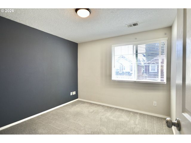 20583 Sw TESORO Ct, Beaverton, OR 97003