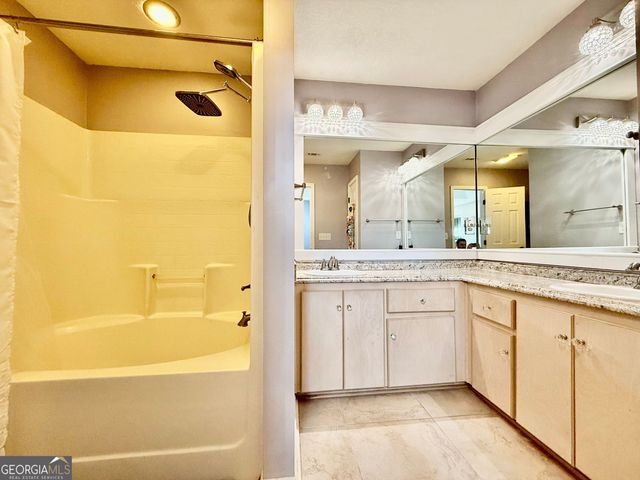 100 Bluebell Drive, Kingsland, GA 31548