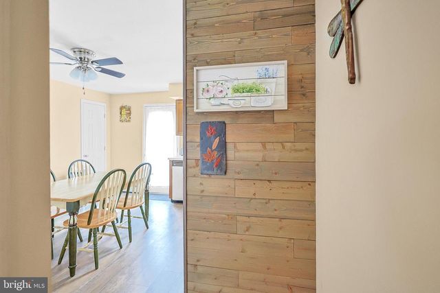 431 CENTER AVE, Jim Thorpe, PA 18229