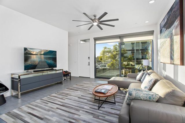 307 Upas St, San Diego, CA 92103