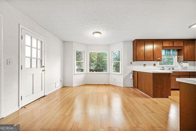 355 Heritage Lane, Alpharetta, GA 30009