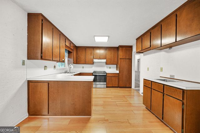 355 Heritage Lane, Alpharetta, GA 30009