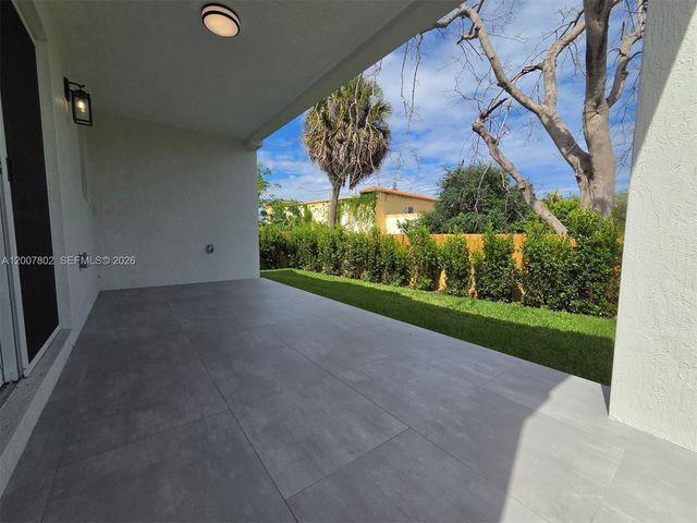 4008 Greenwood Ave, West Palm Beach, FL 33407
