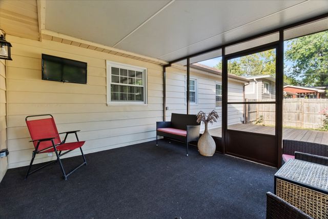 805 Maryknoll Drive, Lockport, IL 60441