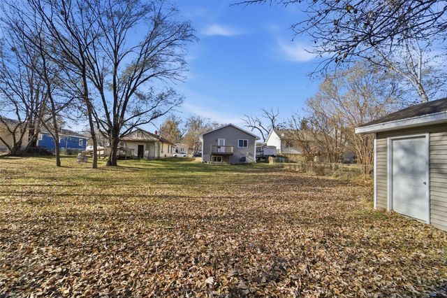 1311 E 25th Court, Des Moines, IA 50317