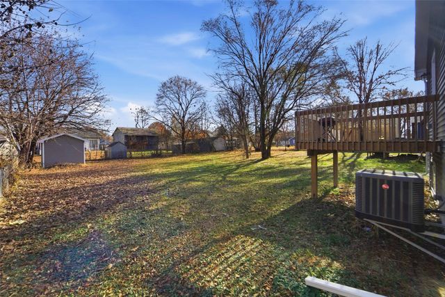 1311 E 25th Court, Des Moines, IA 50317