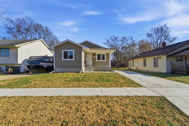 1311 E 25th Court, Des Moines, IA 50317