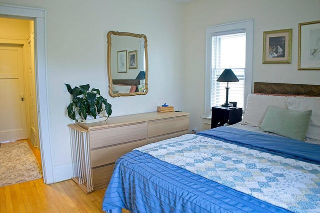 5526 Wells STREET, Milwaukee, WI 53208