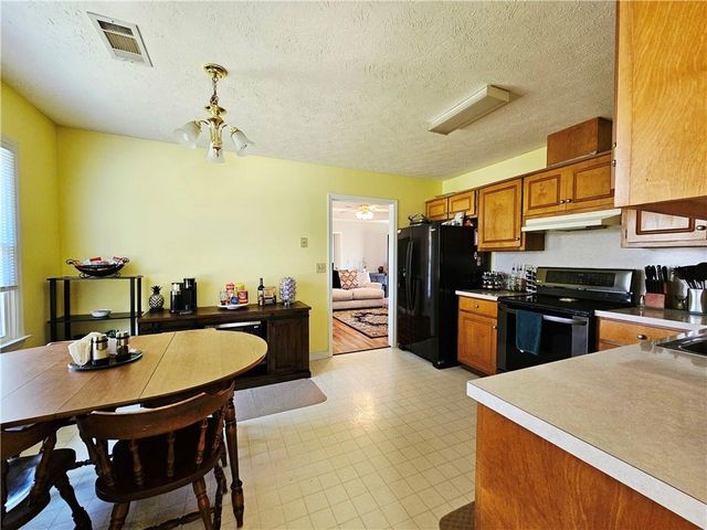 602 Lee Road 0213, Phenix City, AL 36870