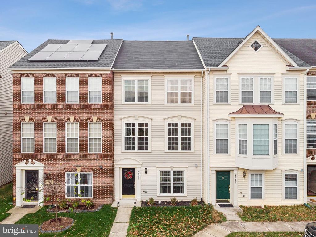 44289 SUSCON SQ, Ashburn, VA 20147