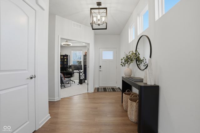 15398 Montfort Drive, Noblesville, IN 46062