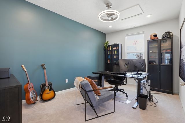 15398 Montfort Drive, Noblesville, IN 46062