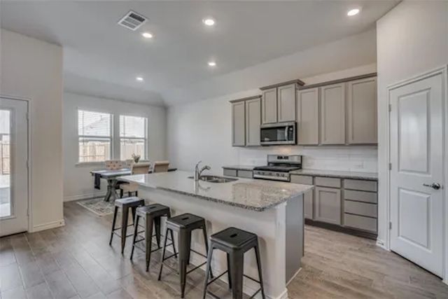 10423 Fountain Gate Street, Aubrey, TX 76227