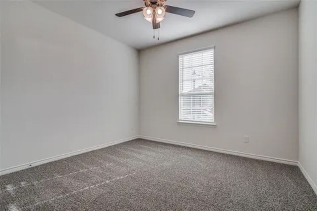10423 Fountain Gate Street, Aubrey, TX 76227