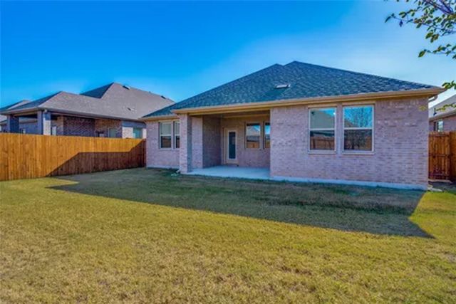10423 Fountain Gate Street, Aubrey, TX 76227