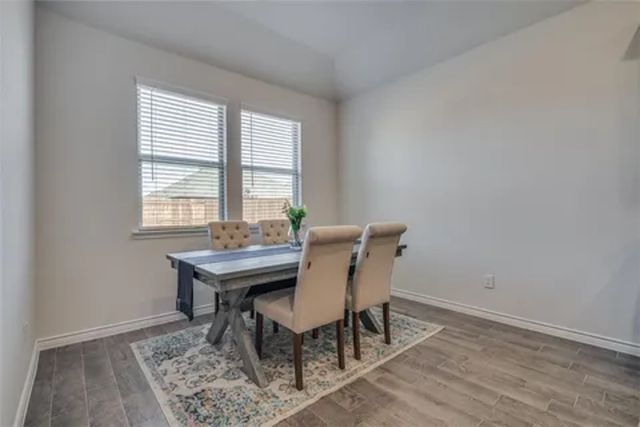 10423 Fountain Gate Street, Aubrey, TX 76227