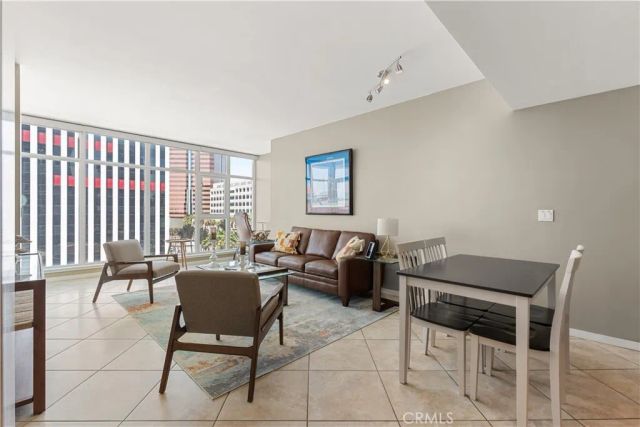 400 W Ocean Boulevard 604, Long Beach, CA 90802