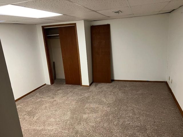 621 W 38th St N, Wichita, KS 67204