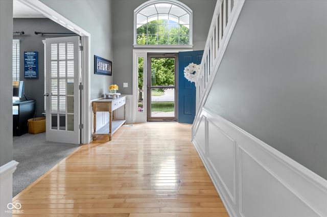 11581 Ludlow Drive, Fishers, IN 46037